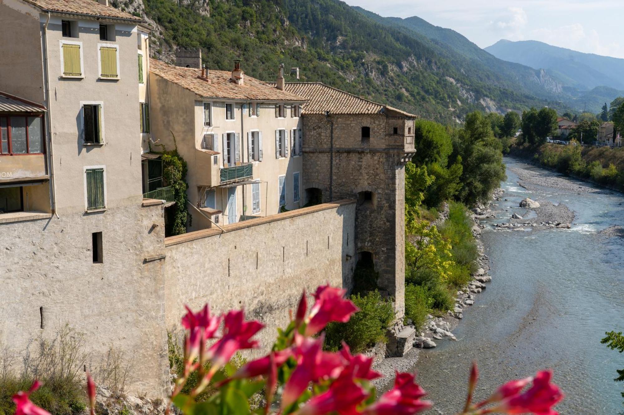 L'Orbitelle Apartment Entrevaux Exterior photo